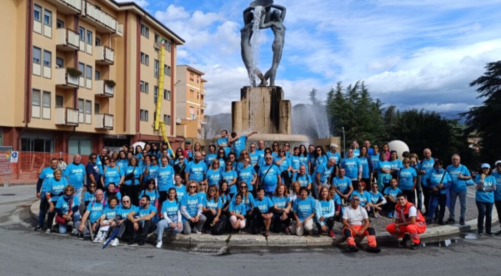 Fitwalking for AIL 2024, passeggiata solidale per le vie dell’Aquila