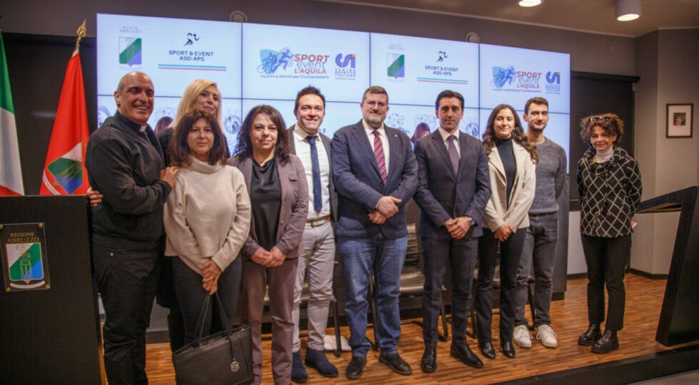 Cyberdipendenze: Santangelo presenta un progetto di informazione rivolto agli studenti