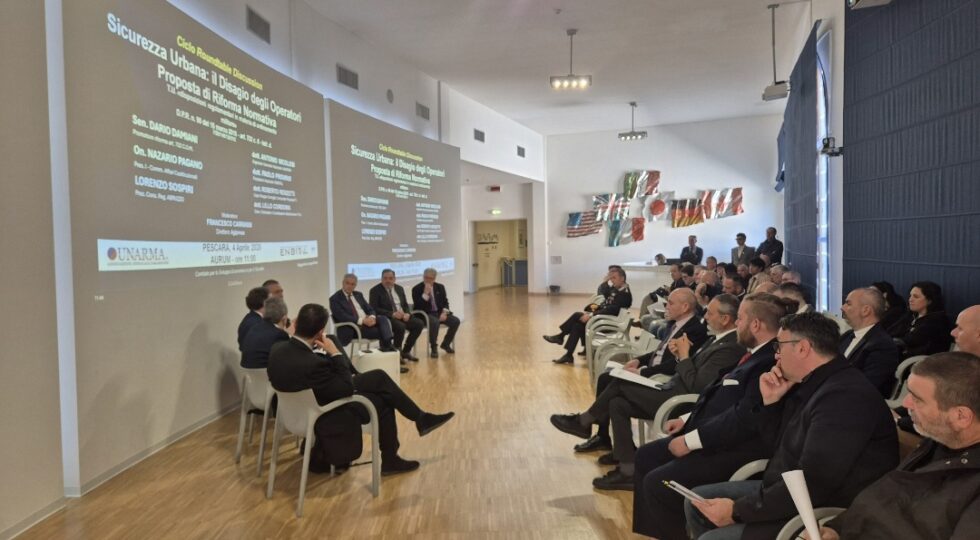 Il senatore Damiani a Pescara: sostegno all’emendamento sull’ordinamento militare