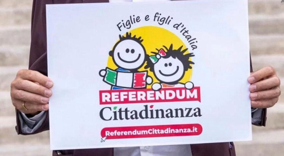 Arriva a L’Aquila la Carovana per la Cittadinanza: “8 e 9 giugno votiamo cinque sì”