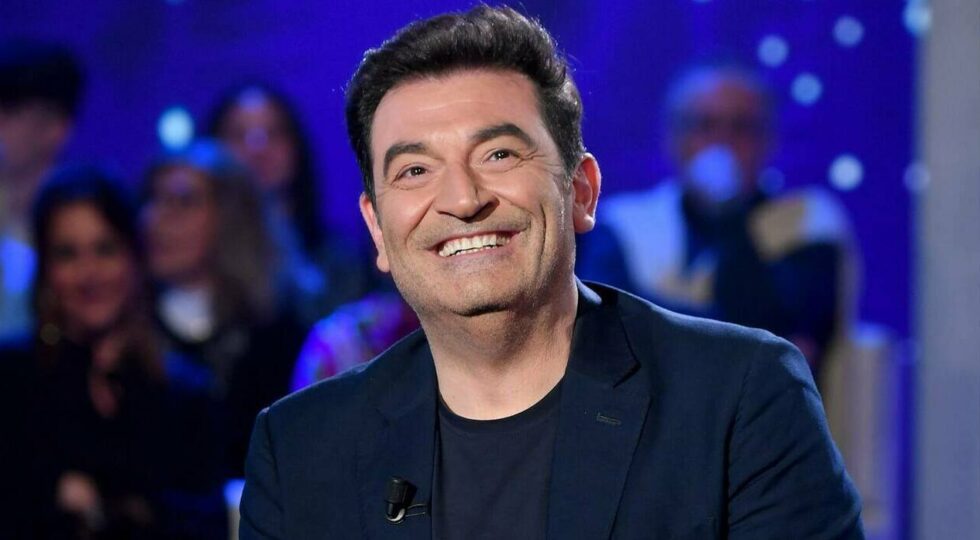 Tornano le Notti Bianche a Citta Sant’Angelo: Max Giusti è il primo dei sei appuntamenti