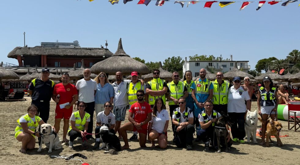 Angeli del Mare Rescue Italy FISA in mare con Organizzazione Mondiale della Sanità e ONU
