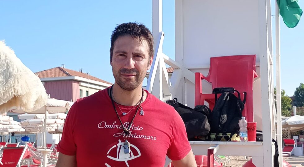 Coraggiosi salvamenti in acqua degli Angeli tra Pescara, Barletta e Francavilla al Mare