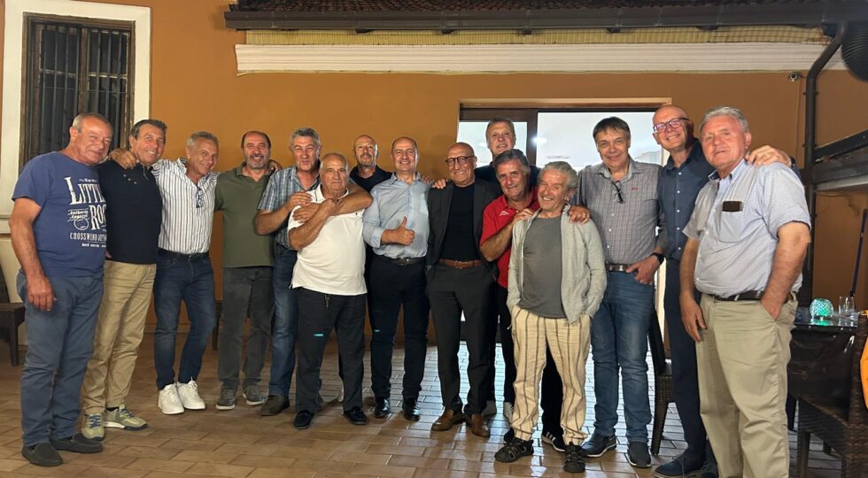 Avezzano: i “ragazzi” della V B del “Galilei” festeggiano 45 anni dal diploma