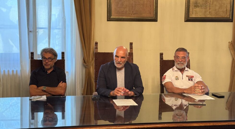 Pescara: l’ordinanza del sindaco vieta il consumo di bevande alcoliche e superalcoliche