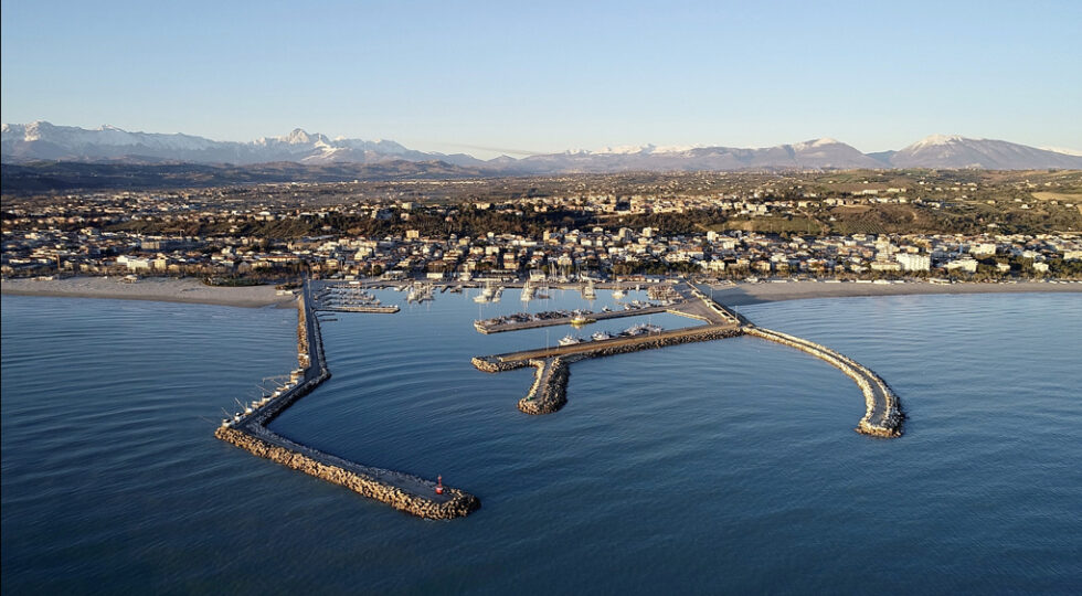Giunta regionale: oltre 23 milioni per i porti di Martinsicuro e Giulianova