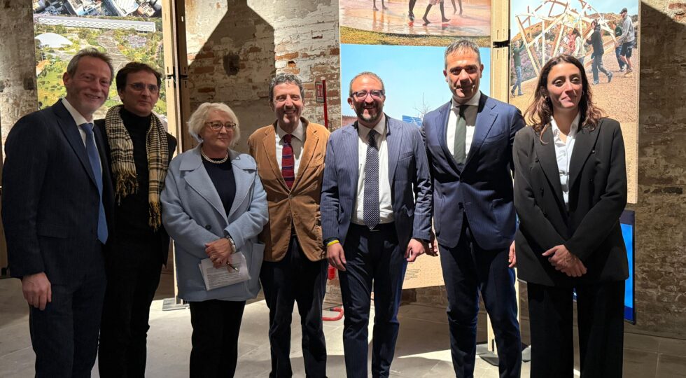 Alla Biennale di Venezia il modello L’Aquila: arte, comunità e responsabilità sociale