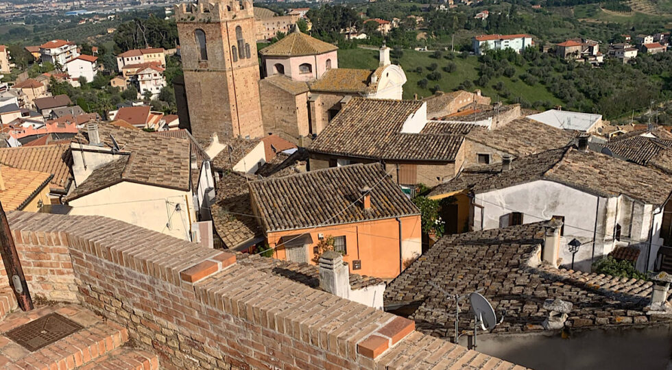 Spoltore, al via il progetto “Terra dei 5 borghi”: la Centenaria riprende vita