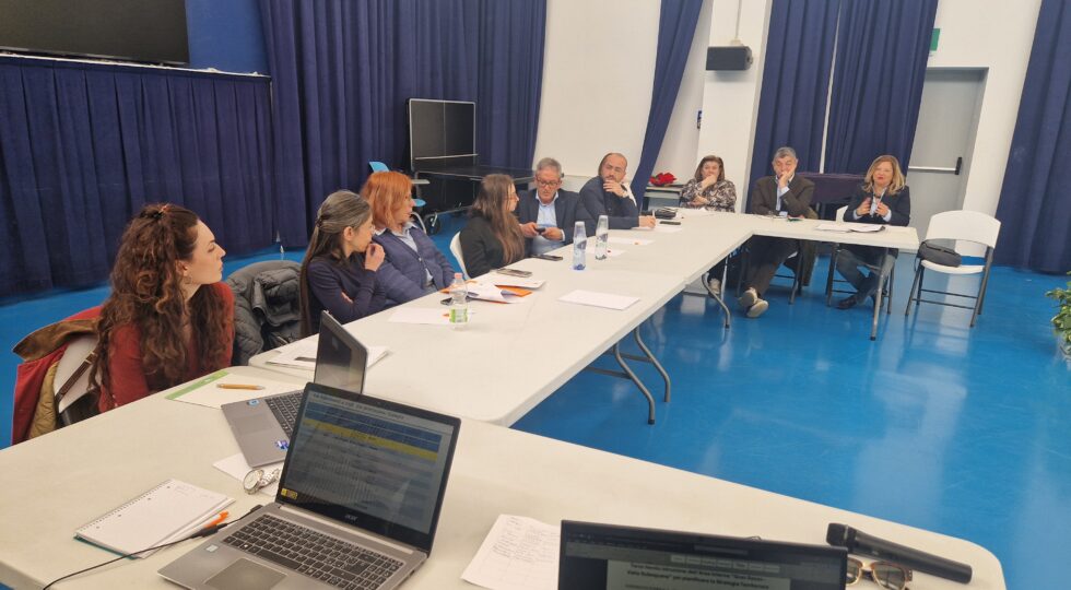 Area Interna “Gran Sasso-Valle Subequana”: oltre 1,1 milioni di euro per le scuole dell’area