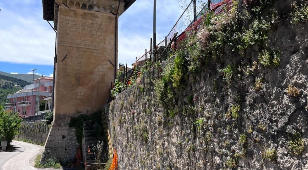 Mura dell’Aquila, Il Passo Possibile: “Servono 150mila euro”