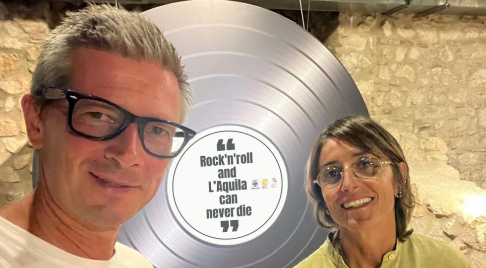 L’Aquila, successo per la mostra “Rock’n’Roll and L’Aquila Can Never Die”