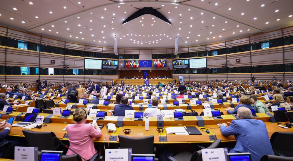Biondi a Bruxelles, L’Aquila porta la cultura in Europa